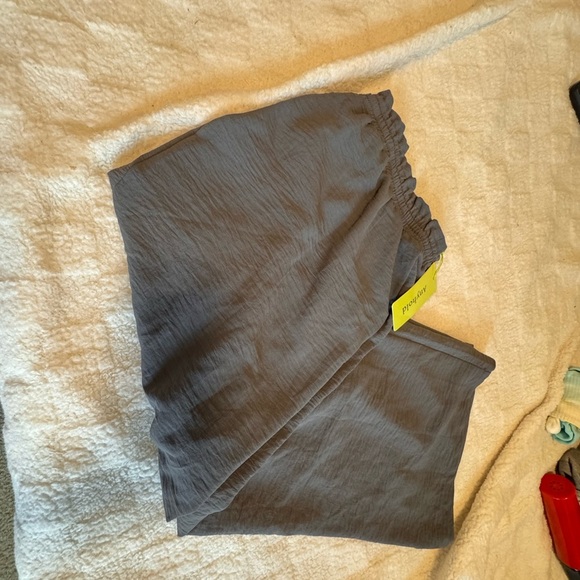 anyhold Pants - Stylish Women's Gray Joggers